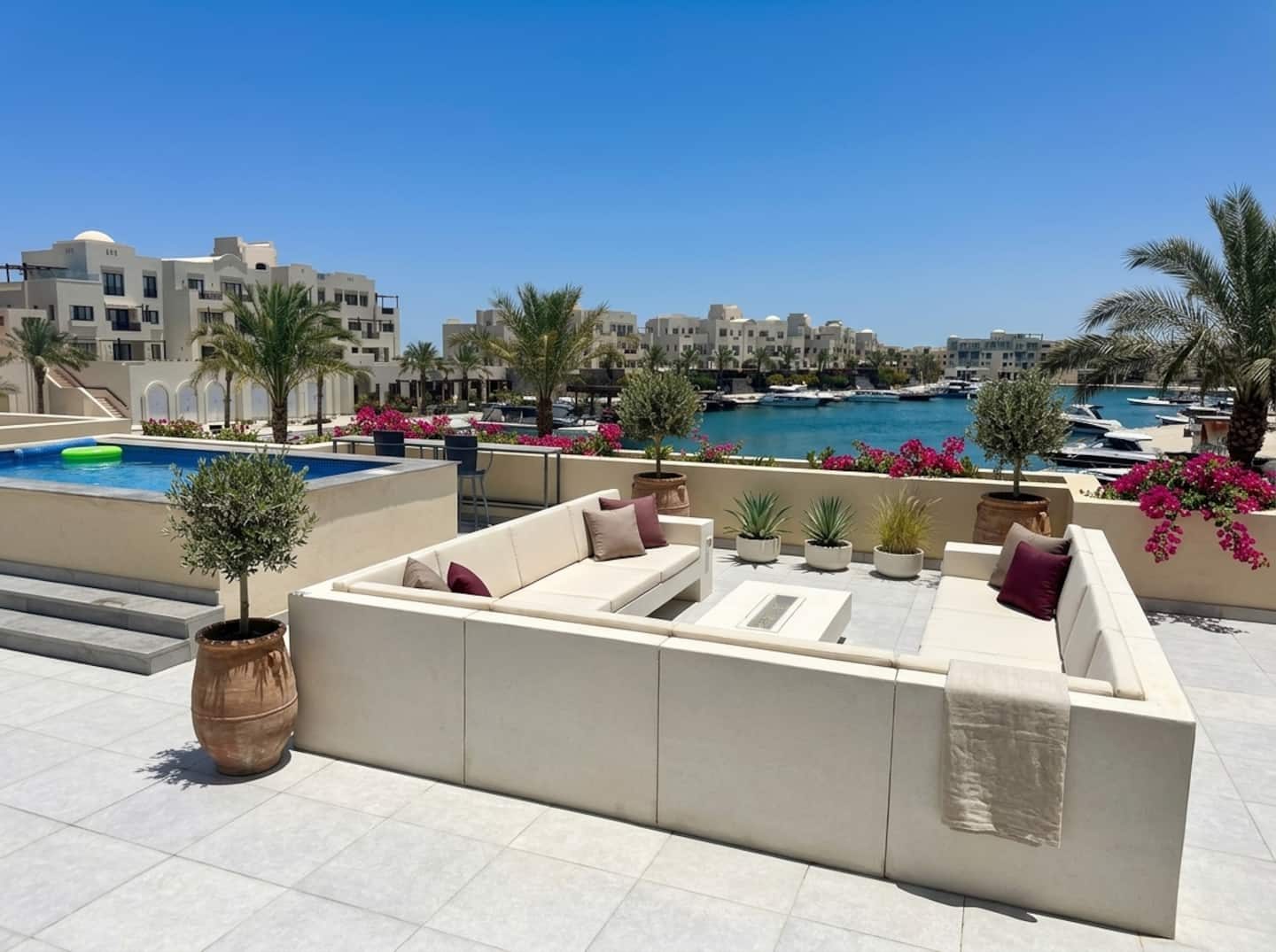 Fanadir Marina penthouse rooftop, El Gouna